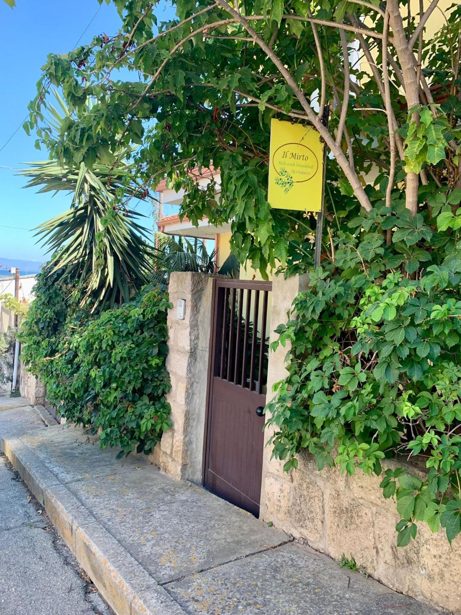 B & B Il Mirto 2 Sant'Antìoco Eksteriør billede